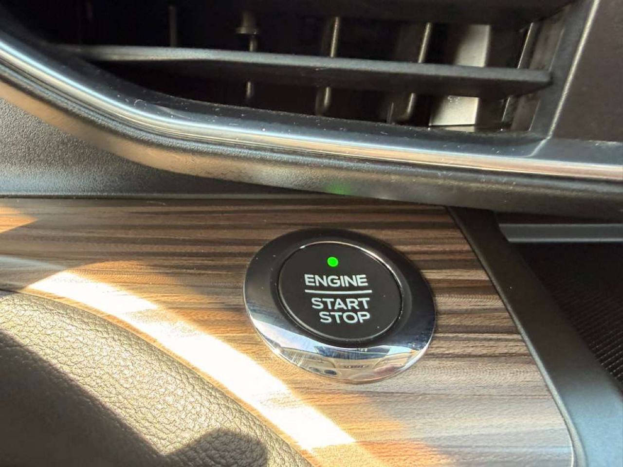 Ford Explorer Limited RWD 2020