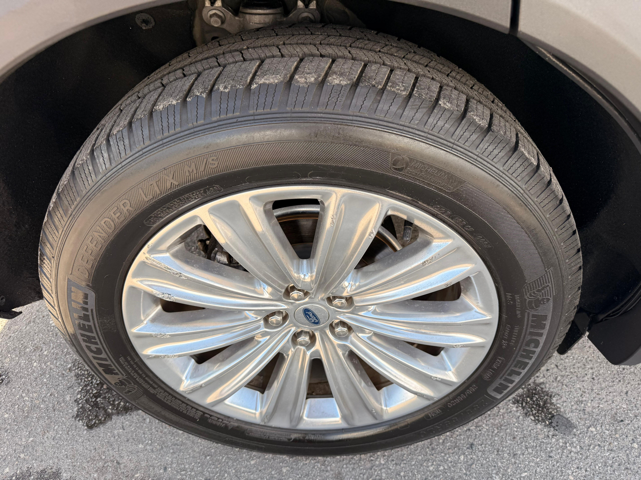 Ford Explorer Limited RWD 2020