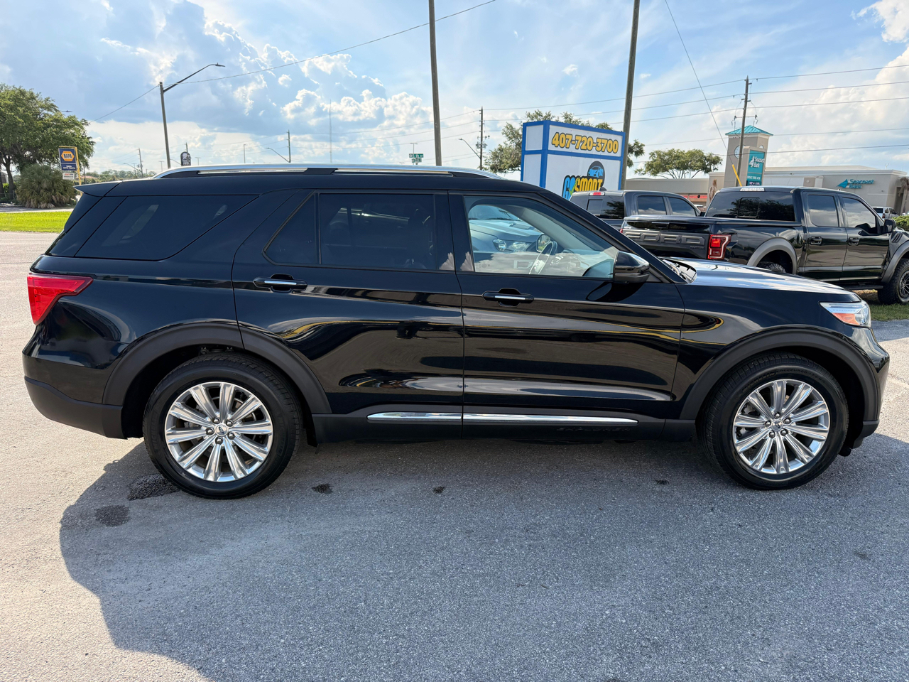 Ford Explorer Limited RWD 2020