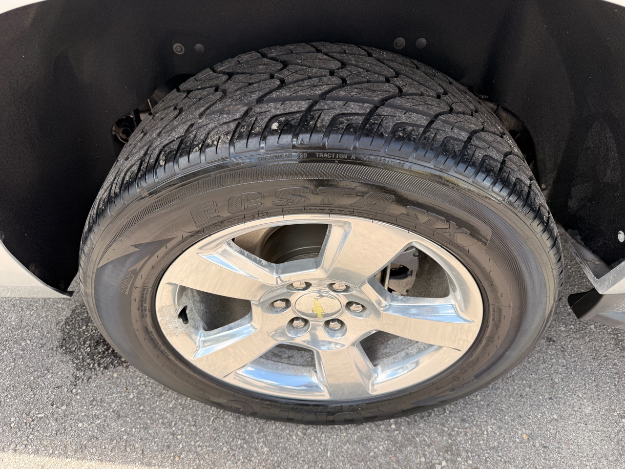 Chevrolet Suburban 4WD 4dr LT 2015