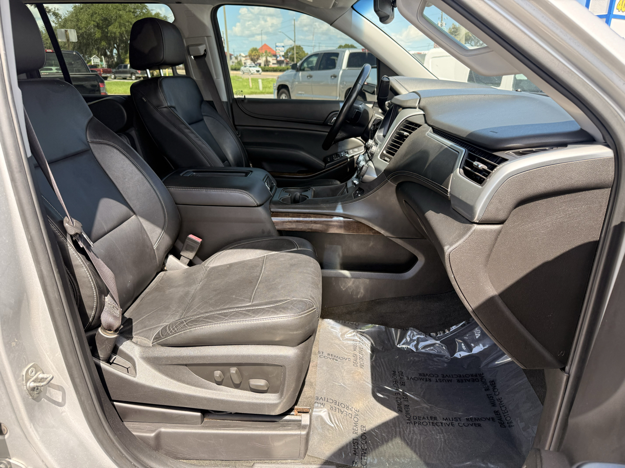 Chevrolet Suburban 4WD 4dr LT 2015
