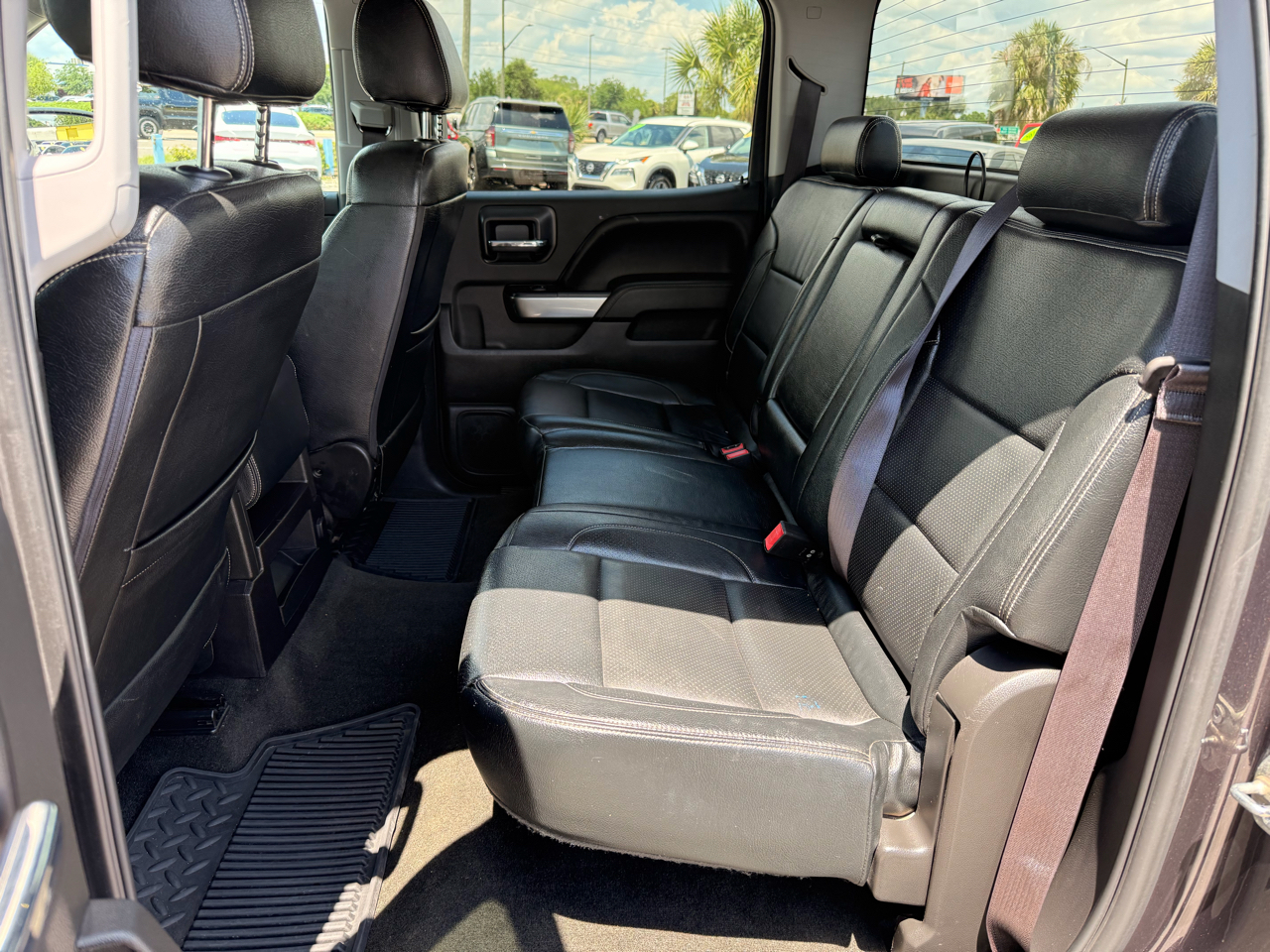 Chevrolet Silverado 1500 2WD Crew Cab 143.5" LT w/1LT 2016