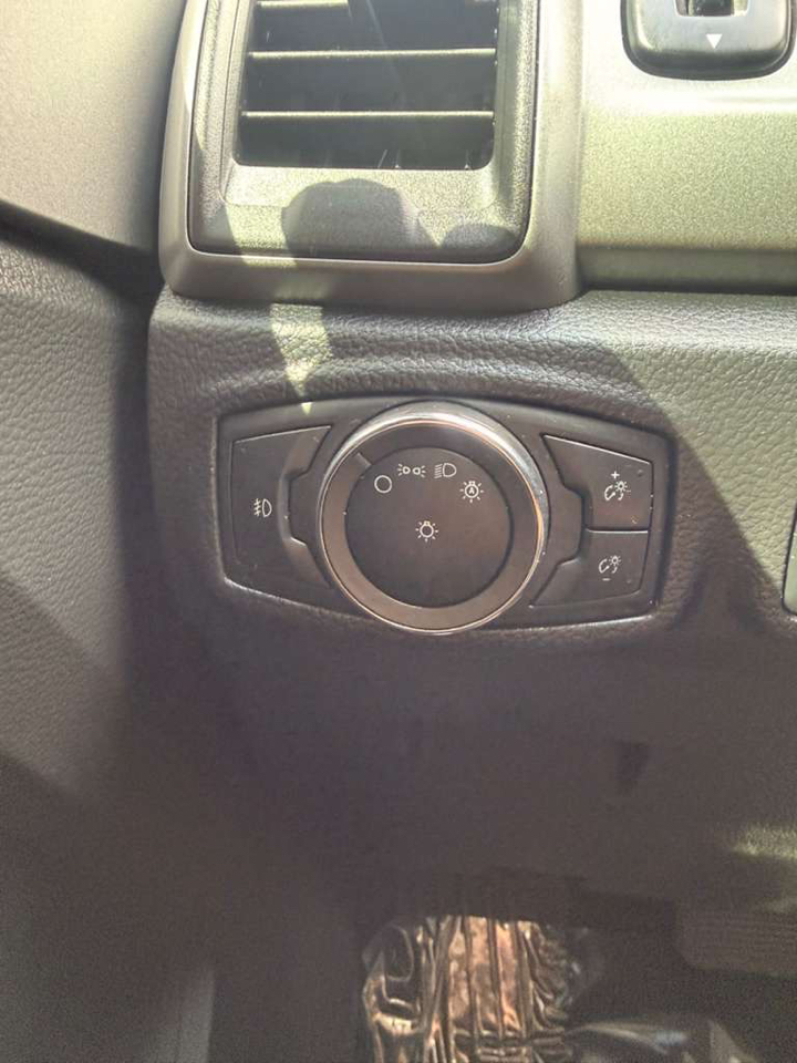 Ford Ranger XL 2WD SuperCrew 5' Box 2022
