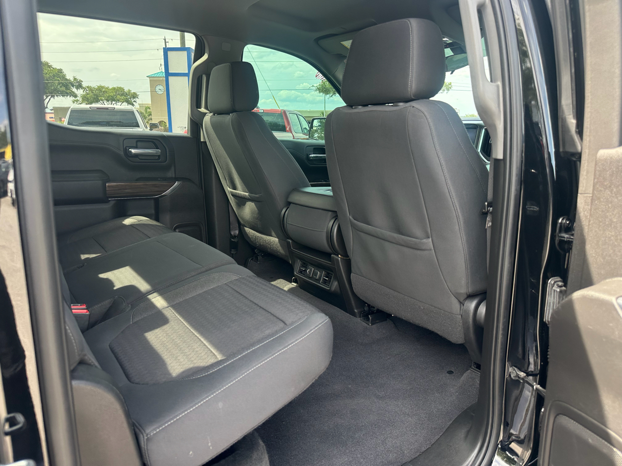 Chevrolet Silverado 1500 2WD Crew Cab 147" RST 2020