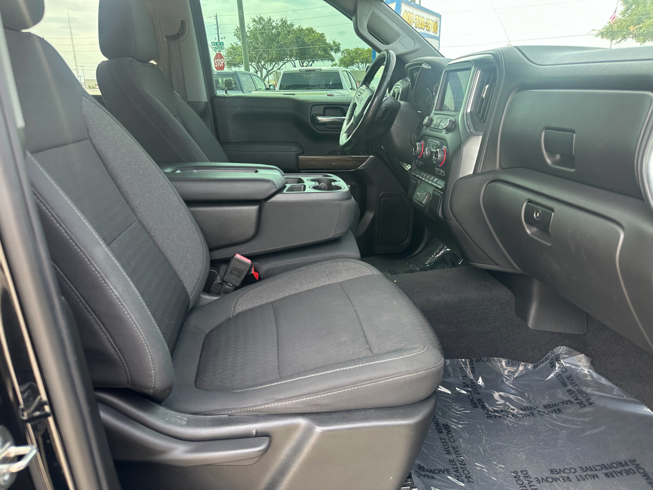 Chevrolet Silverado 1500 2WD Crew Cab 147" RST 2020