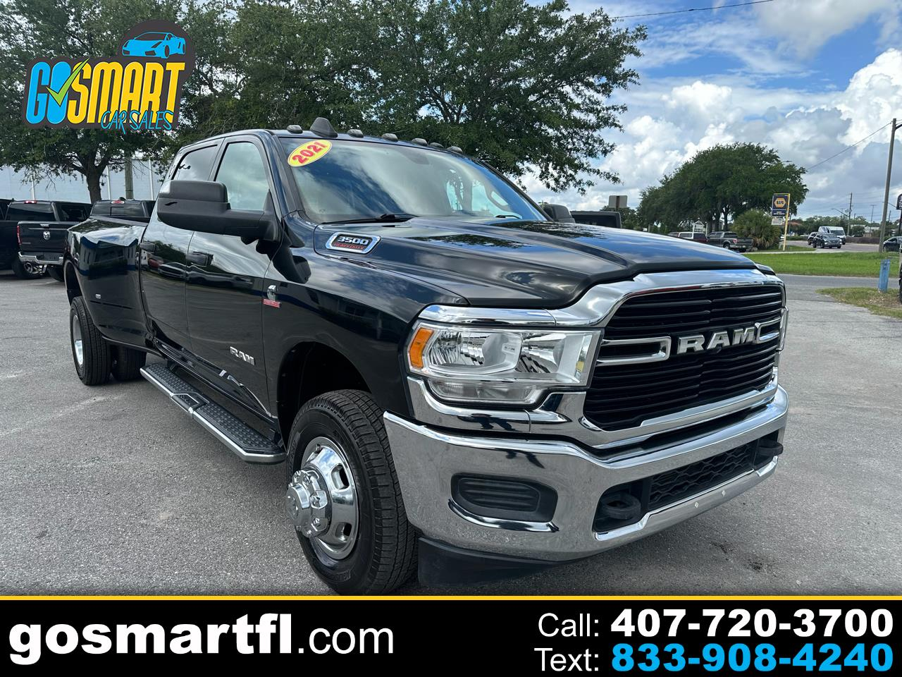 RAM 3500 Tradesman 4x4 Crew Cab 8' Box 2021