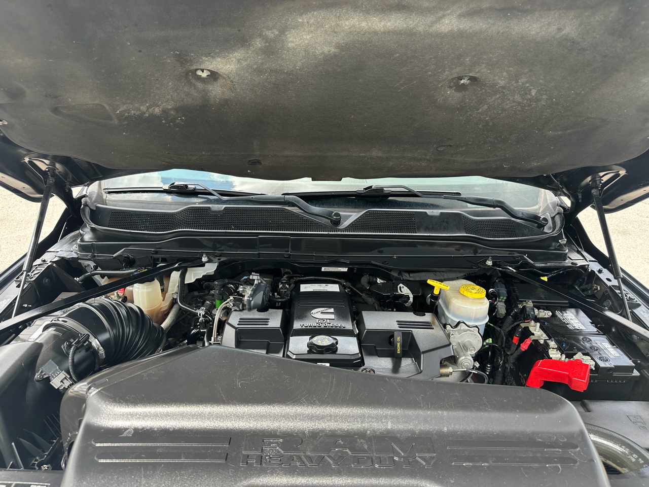 RAM 3500 Tradesman 4x4 Crew Cab 8' Box 2021
