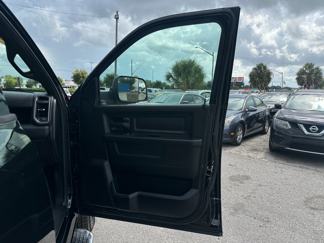 RAM 3500 Tradesman 4x4 Crew Cab 8' Box 2021