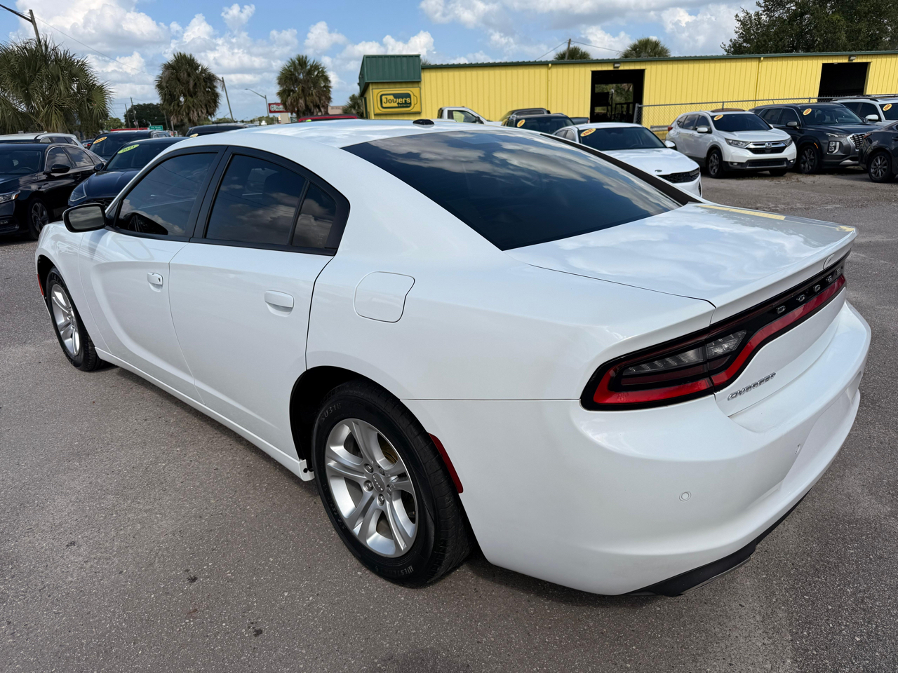 Dodge Charger SXT RWD 2020