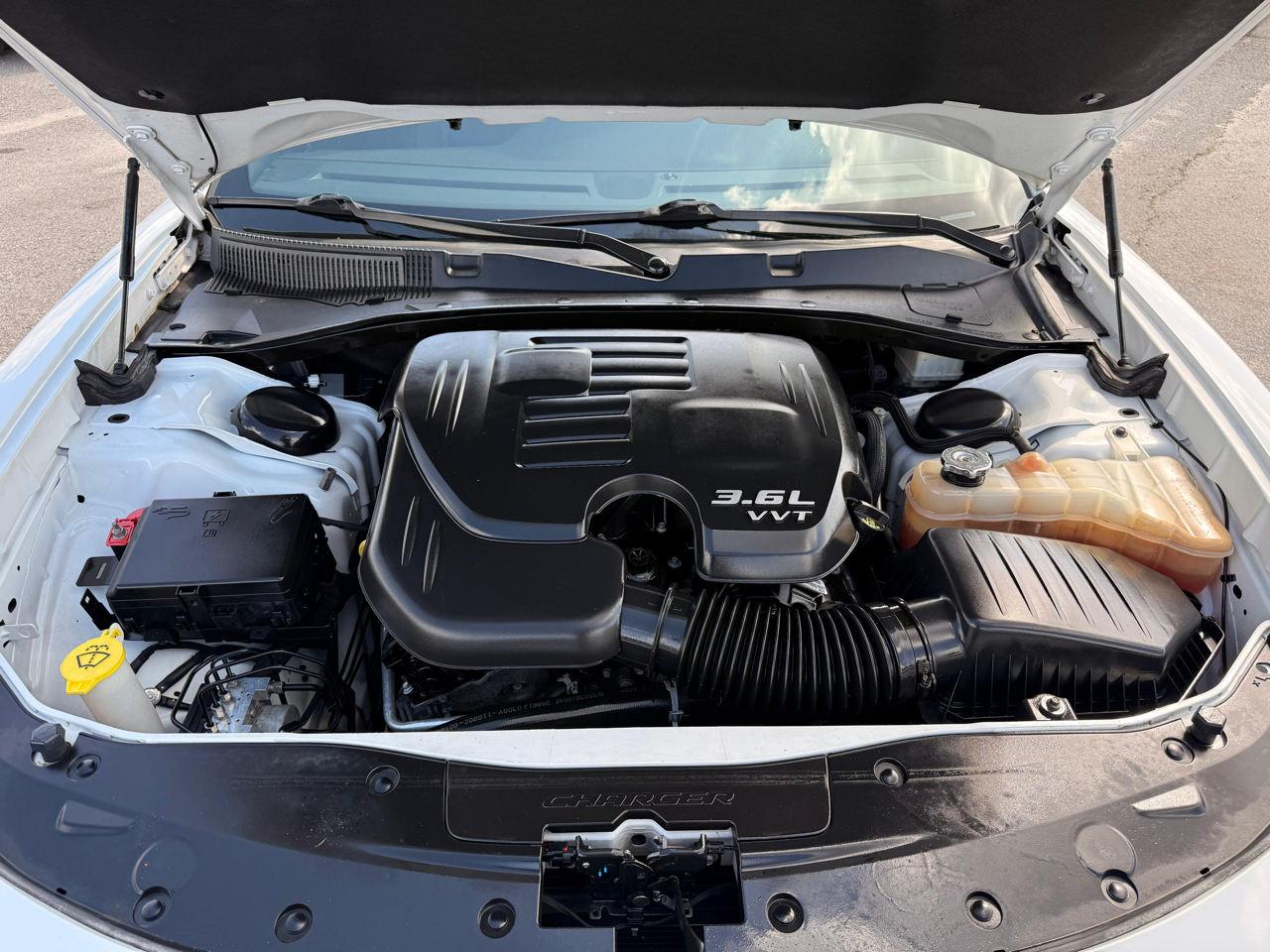 Dodge Charger SXT RWD 2020