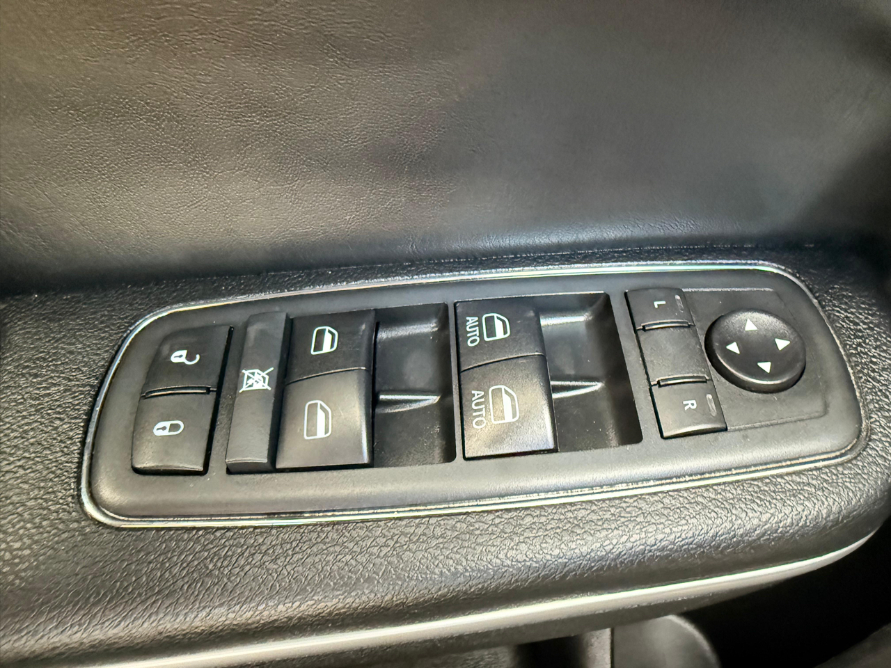 Dodge Charger SXT RWD 2020
