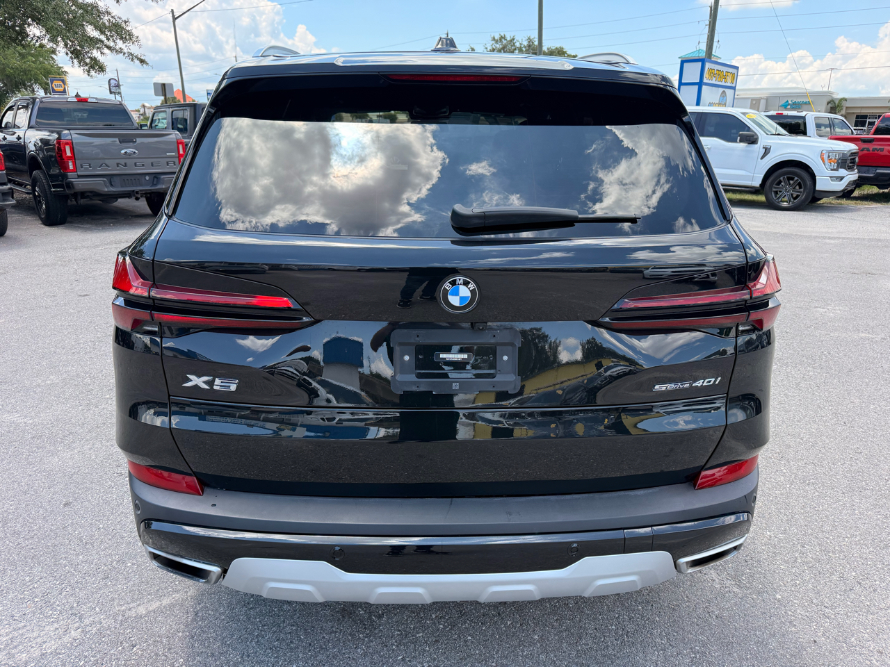 BMW X5 sDrive40i Sports Activity Vehicle 2024