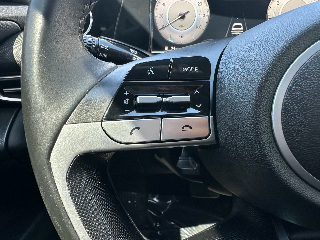 Hyundai Elantra SEL IVT *Ltd Avail* 2021