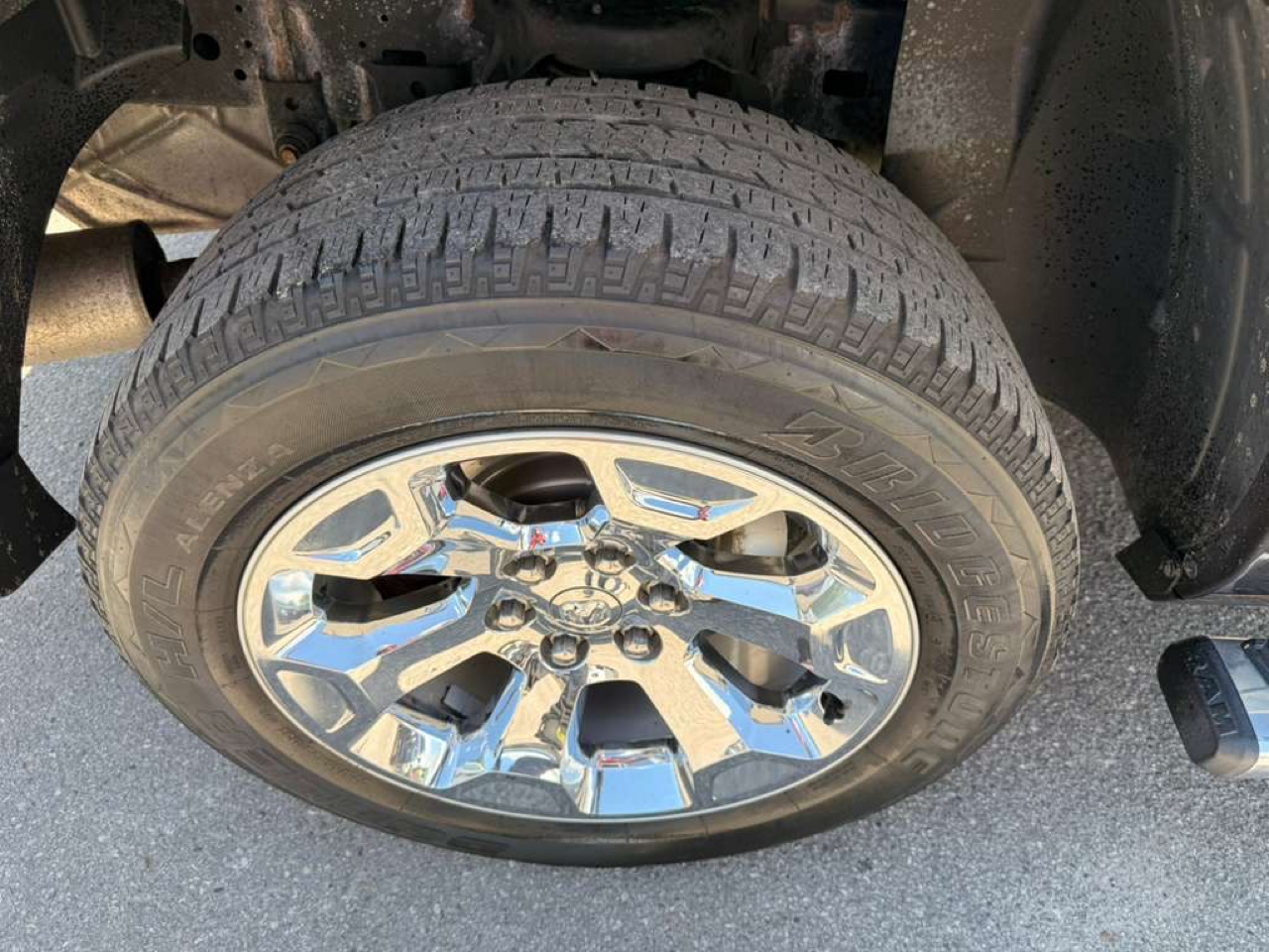 RAM 1500 Big Horn/Lone Star 4x4 Crew Cab 5'7" Box 2019
