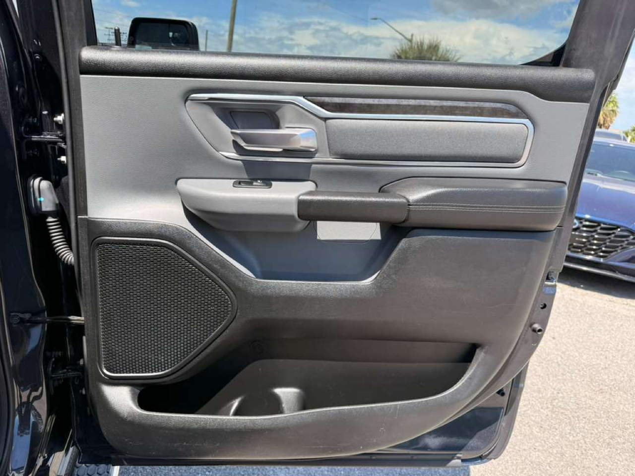 RAM 1500 Big Horn/Lone Star 4x4 Crew Cab 5'7" Box 2019
