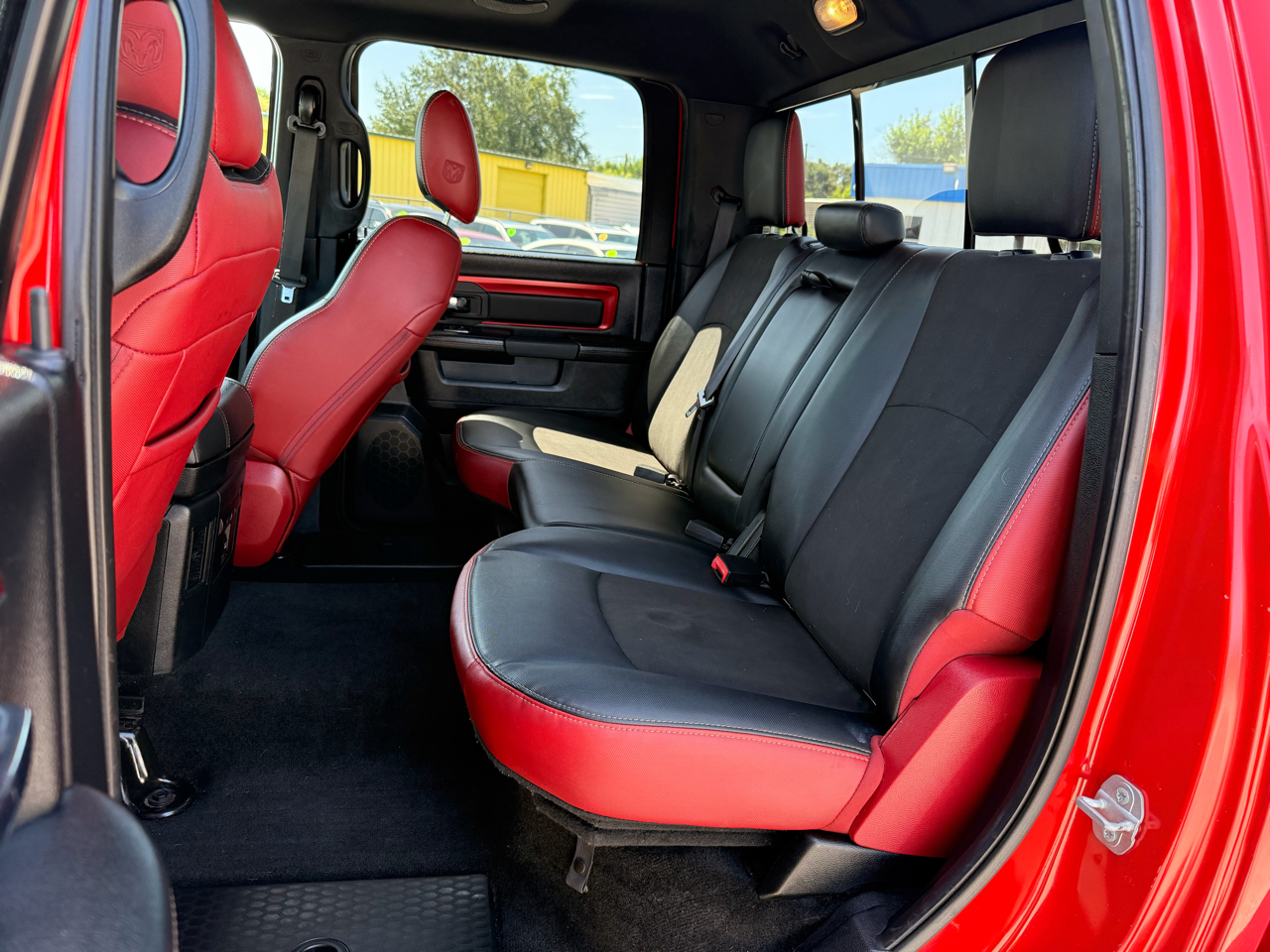 RAM 1500 2WD Crew Cab 140.5" Rebel 2016