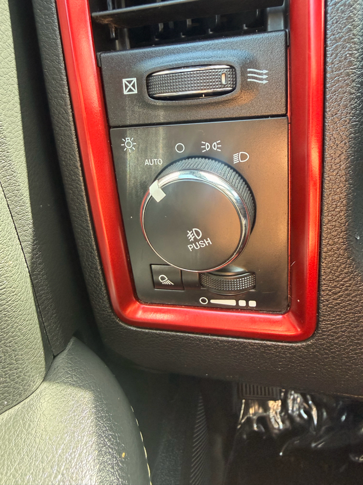 RAM 1500 2WD Crew Cab 140.5" Rebel 2016
