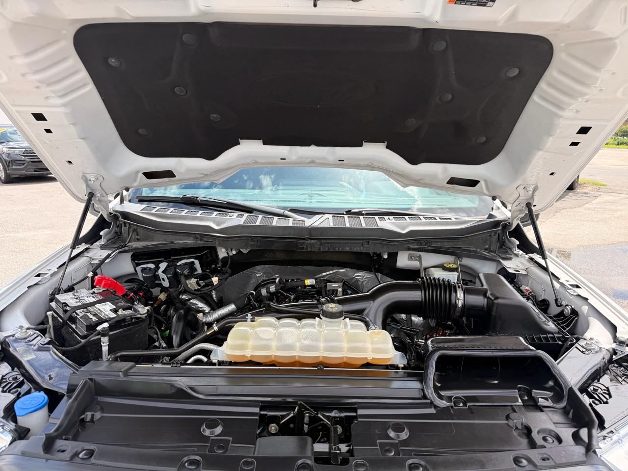 Ford F-150 XLT 4WD SuperCrew 5.5' Box 2022