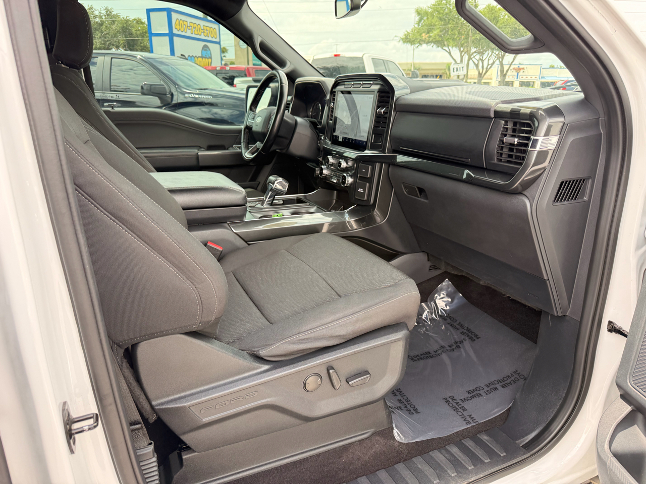 Ford F-150 XLT 4WD SuperCrew 5.5' Box 2022