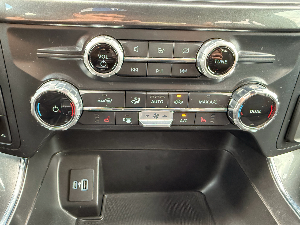 Ford F-150 XLT 4WD SuperCrew 5.5' Box 2022