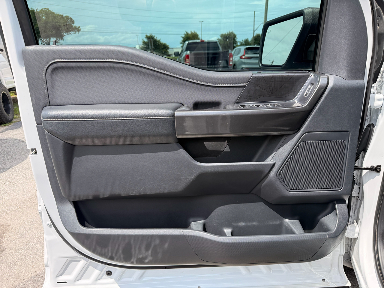 Ford F-150 XLT 4WD SuperCrew 5.5' Box 2022