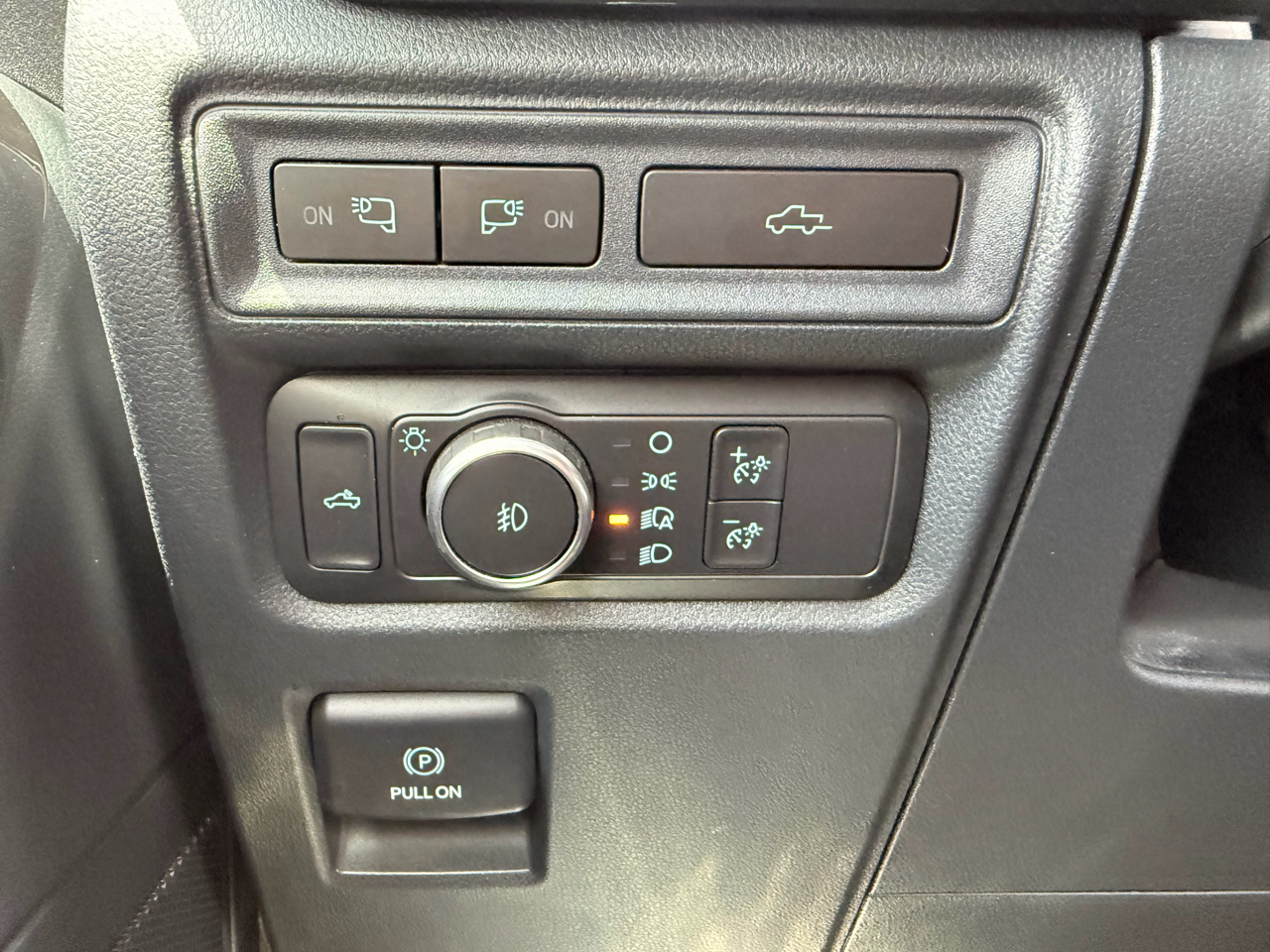Ford F-150 XLT 4WD SuperCrew 5.5' Box 2022