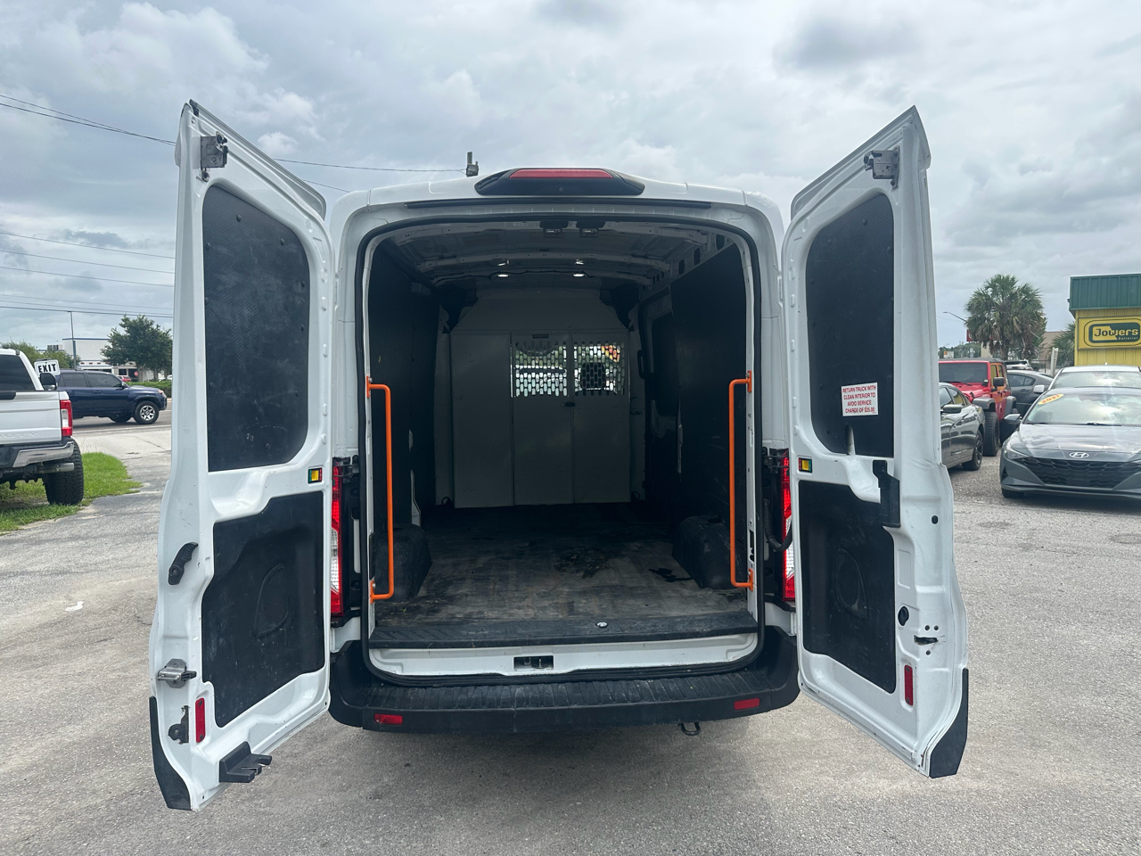 Ford Transit Van T-150 148" Med Rf 8600 GVWR Sliding RH Dr 2019