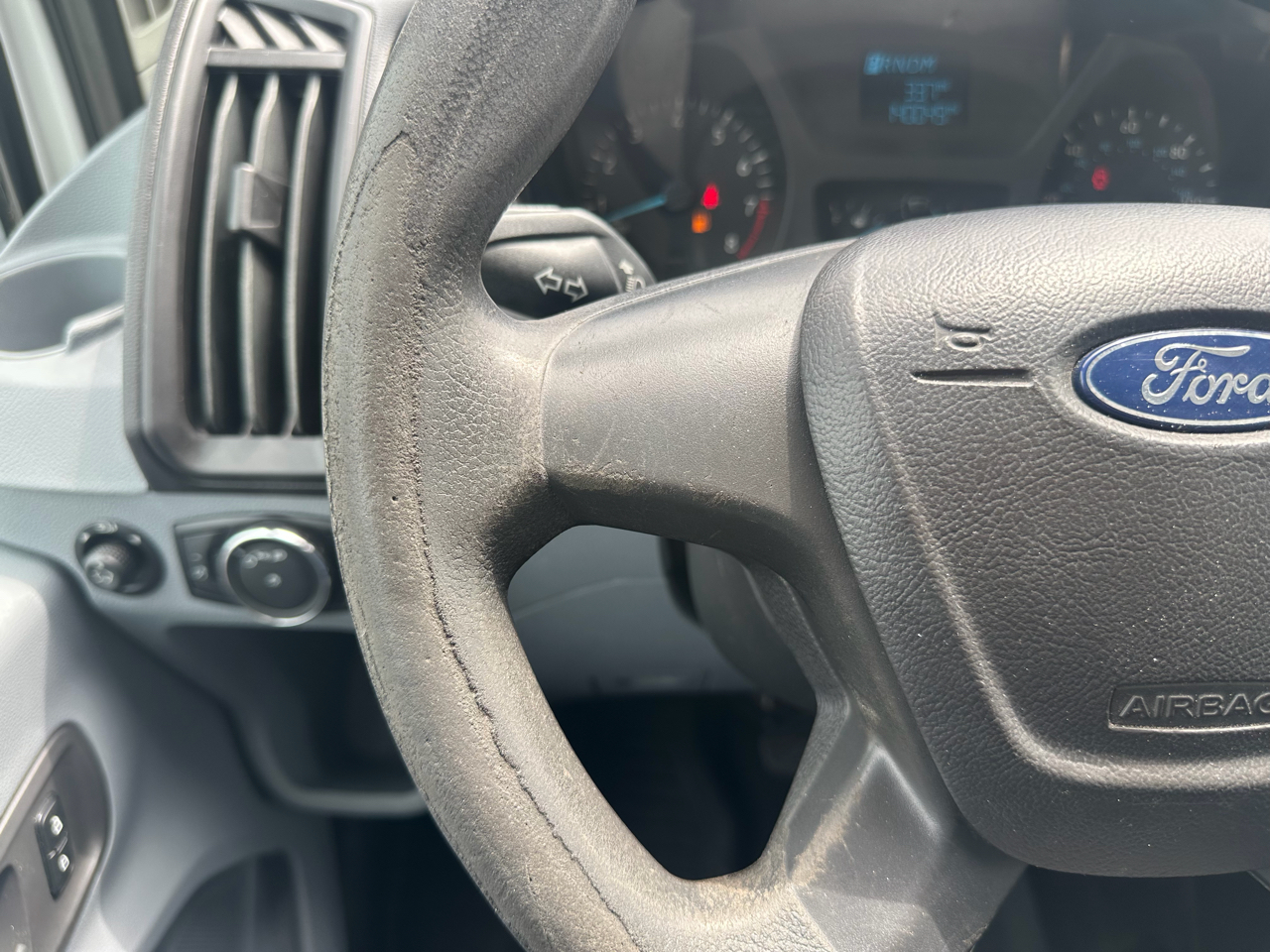 Ford Transit Van T-150 148" Med Rf 8600 GVWR Sliding RH Dr 2019