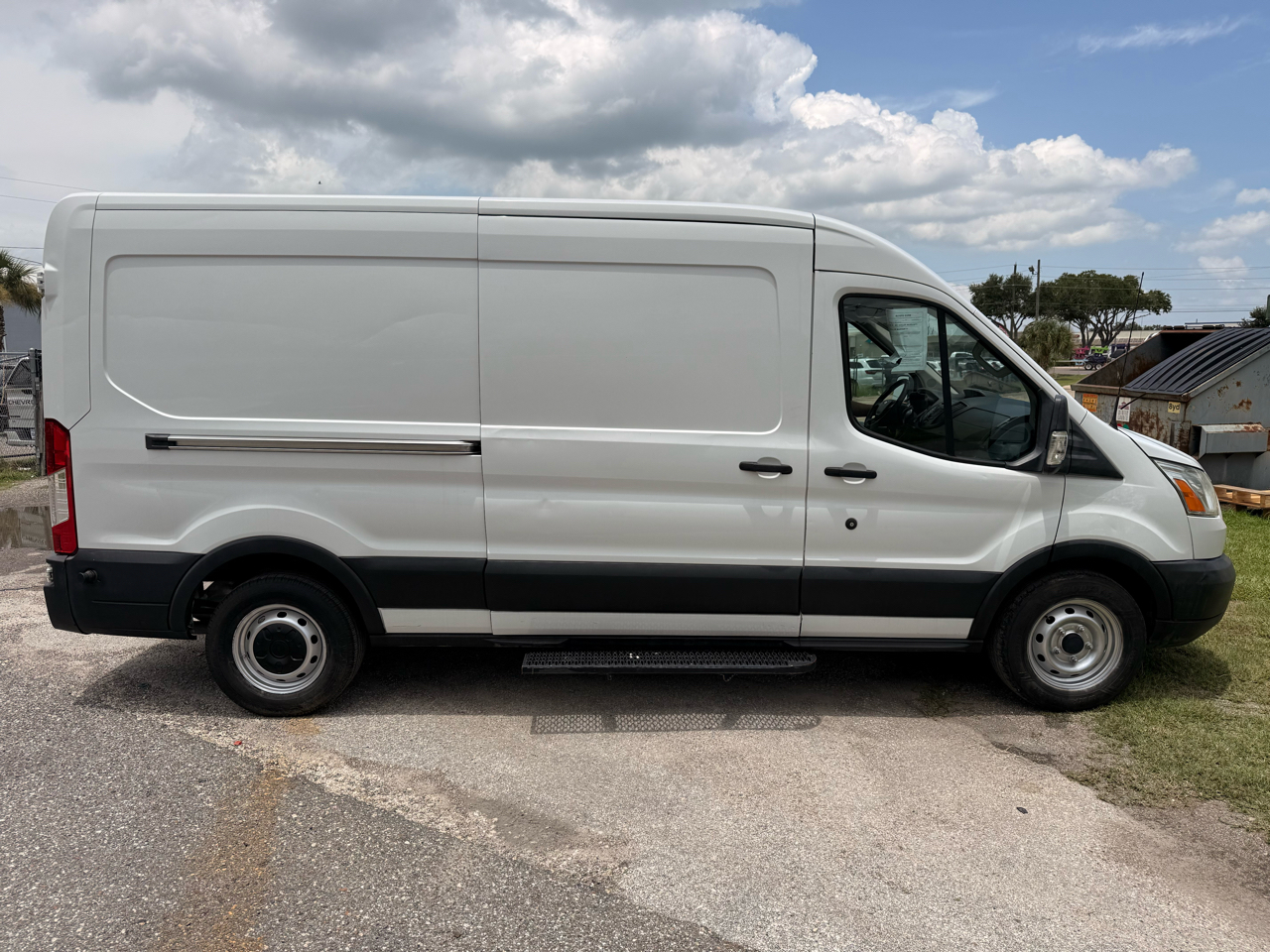 Ford Transit Van T-150 148" Med Rf 8600 GVWR Sliding RH Dr 2019