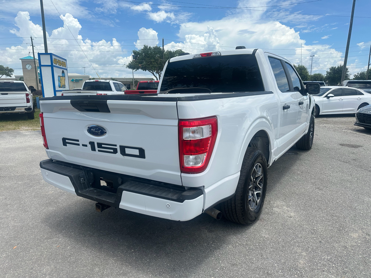 Ford F-150 XL 2WD SuperCrew 5.5' Box 2021