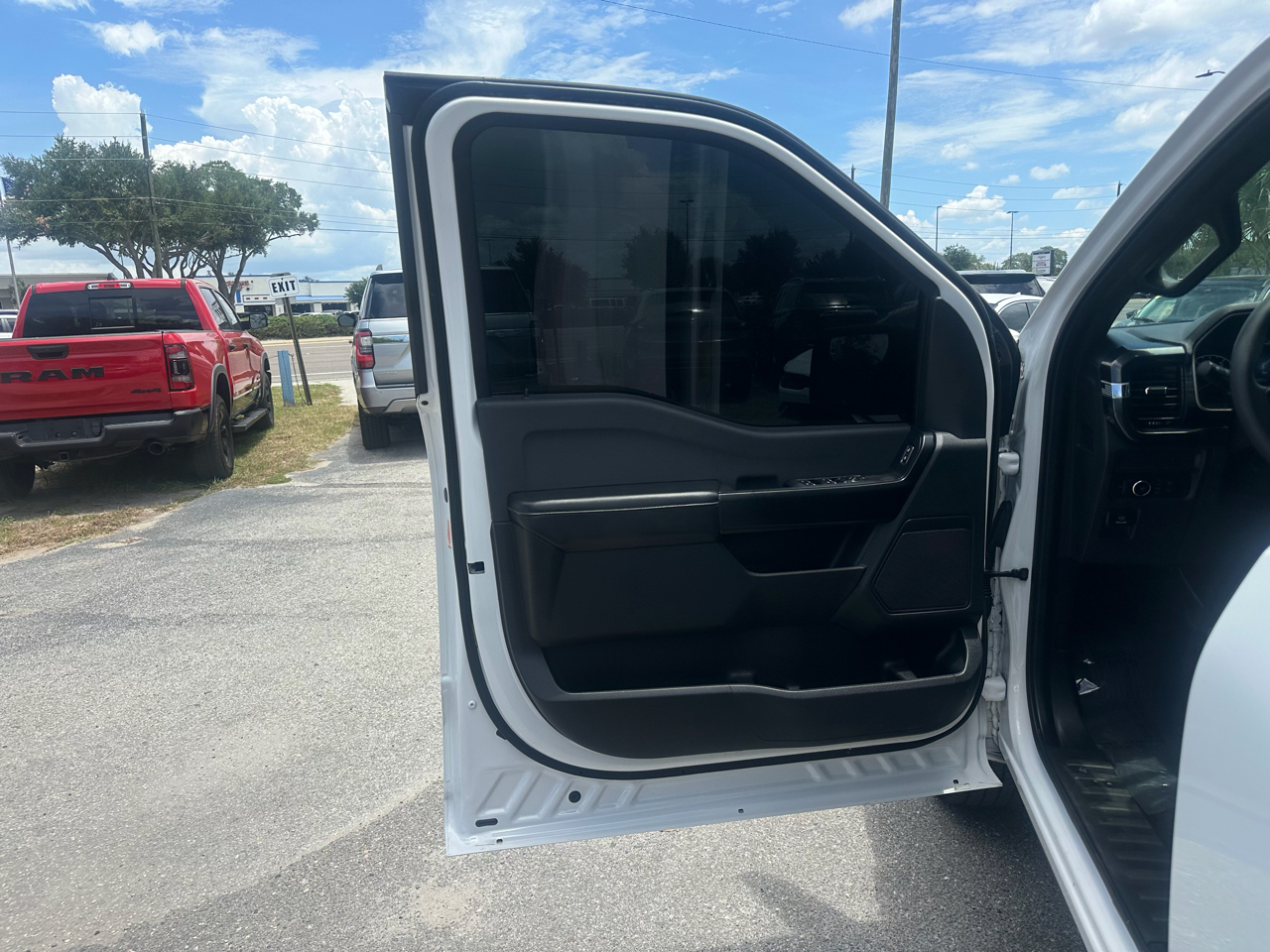 Ford F-150 XL 2WD SuperCrew 5.5' Box 2021