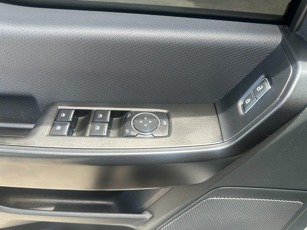 Ford F-150 XL 2WD SuperCrew 5.5' Box 2021