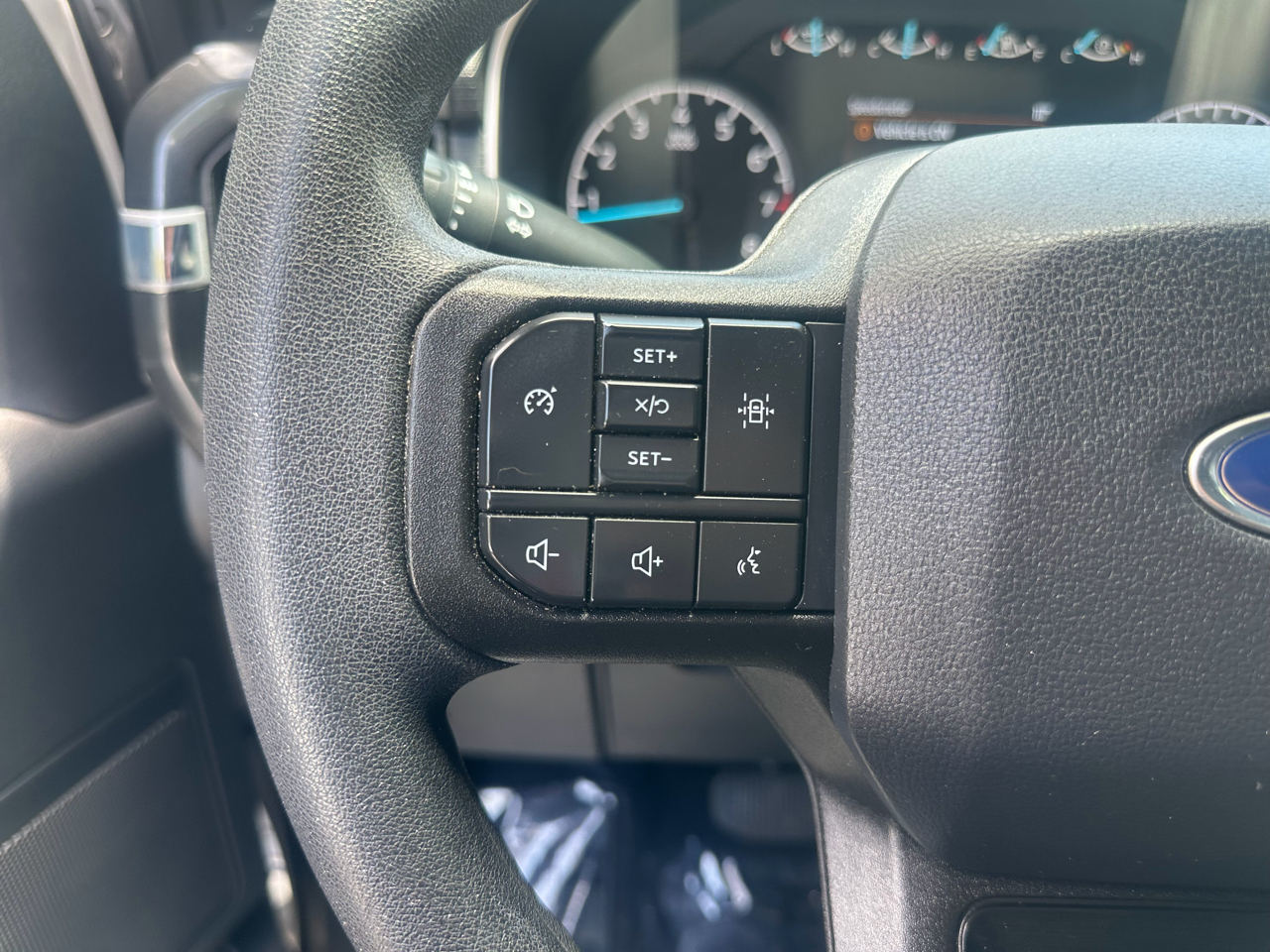 Ford F-150 XL 2WD SuperCrew 5.5' Box 2021