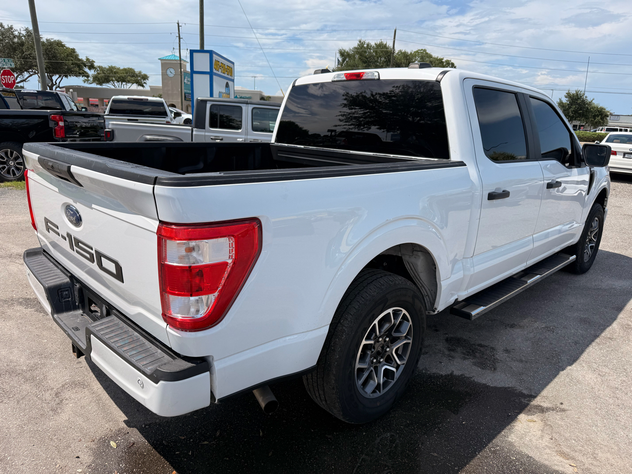 Ford F-150 XL 2WD SuperCrew 5.5' Box 2021