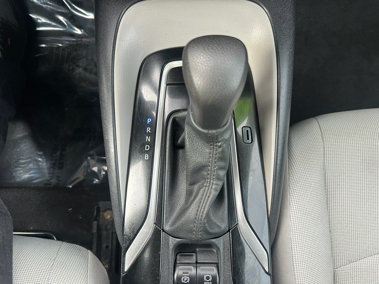 Toyota Corolla LE CVT (Natl) 2021