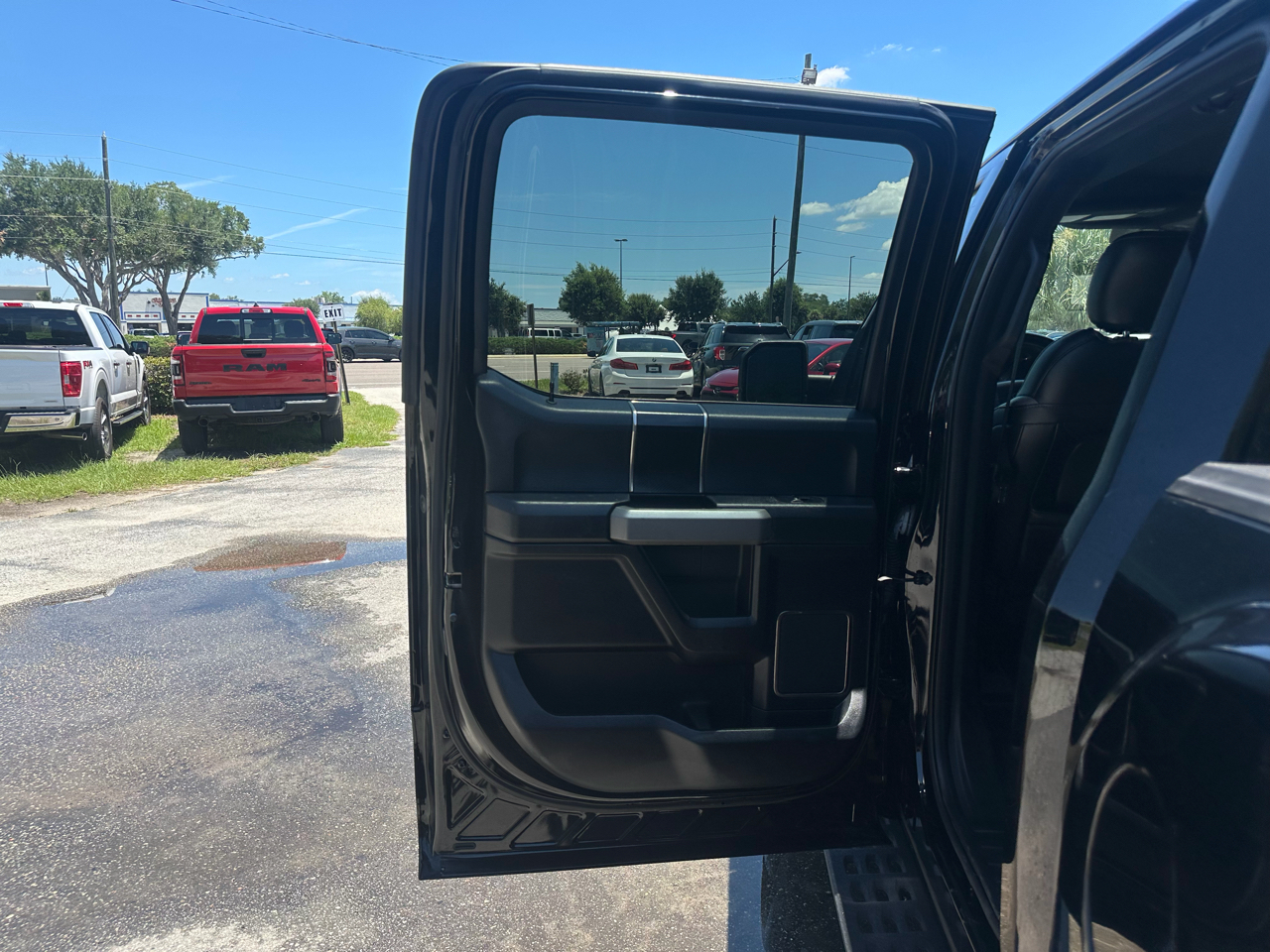 Ford F-150 Raptor 4WD SuperCrew 5.5' Box 2017