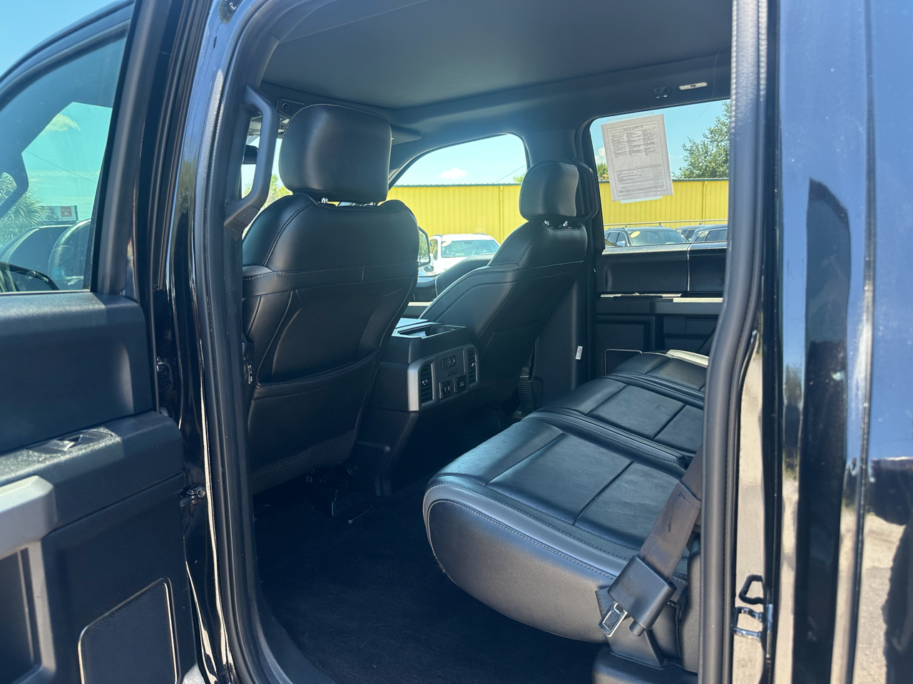 Ford F-150 Raptor 4WD SuperCrew 5.5' Box 2017