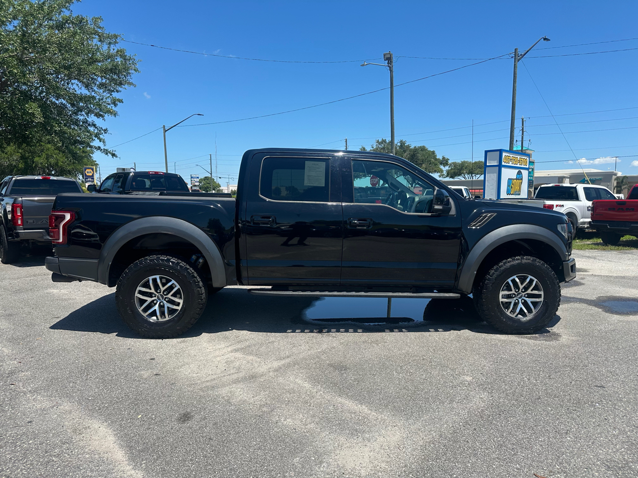 Ford F-150 Raptor 4WD SuperCrew 5.5' Box 2017