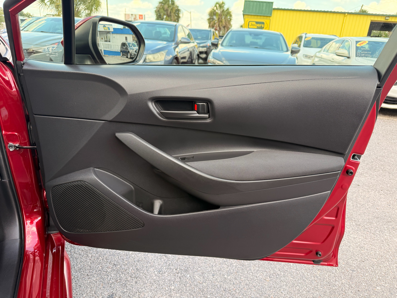 Toyota Corolla LE CVT (Natl) 2022