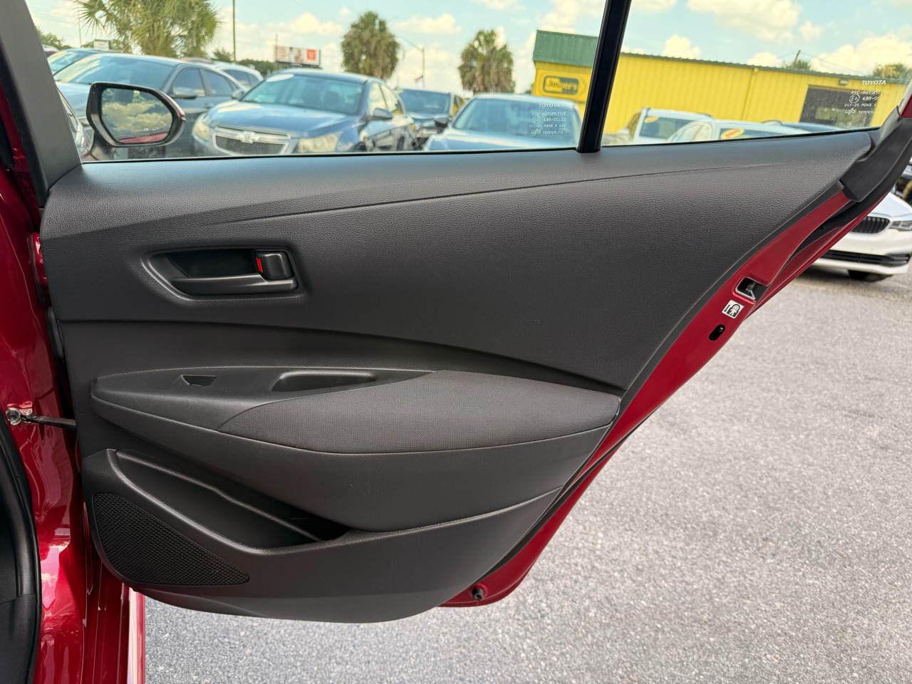 Toyota Corolla LE CVT (Natl) 2022