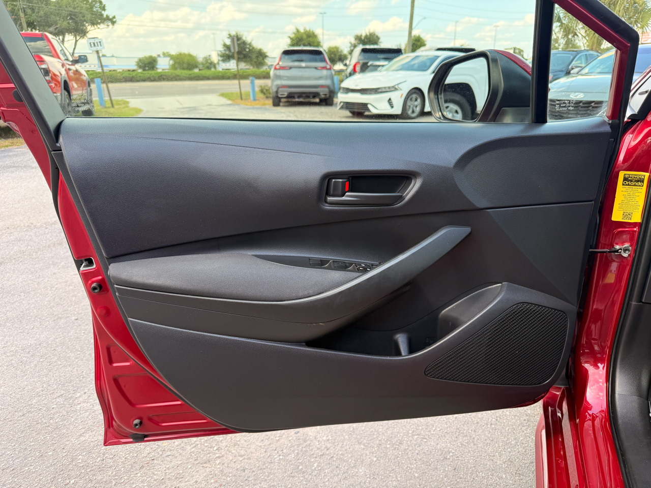 Toyota Corolla LE CVT (Natl) 2022