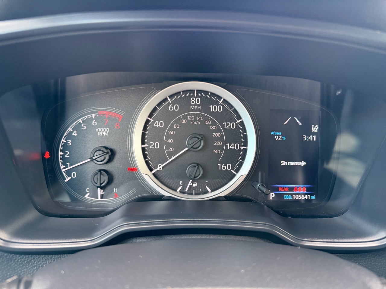 Toyota Corolla LE CVT (Natl) 2022