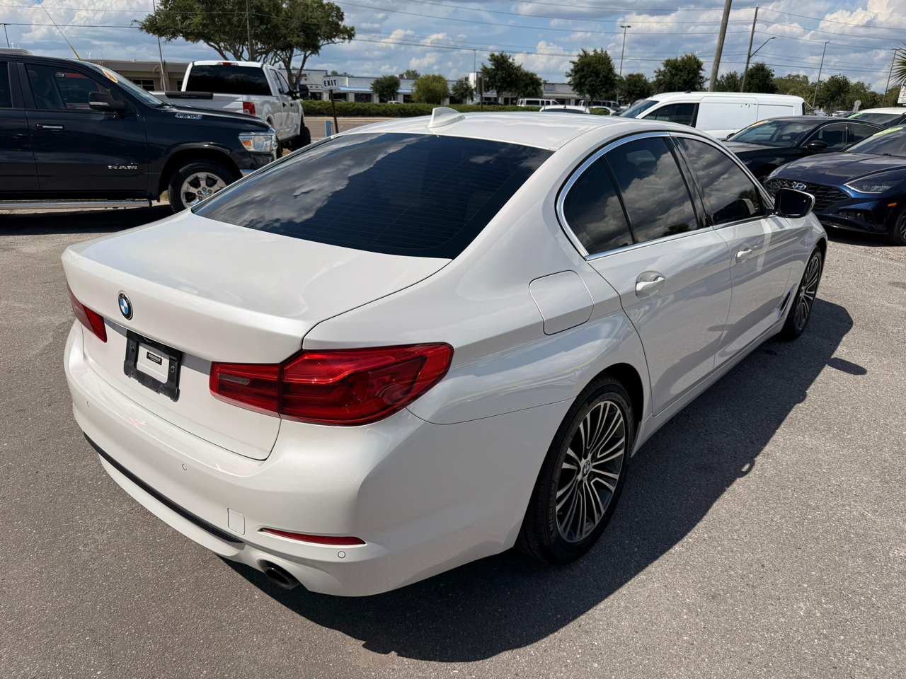 BMW 5 Series 540i Sedan 2019
