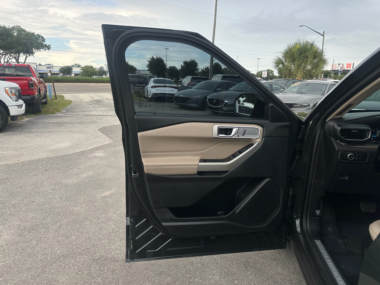 Ford Explorer Limited 4WD 2024