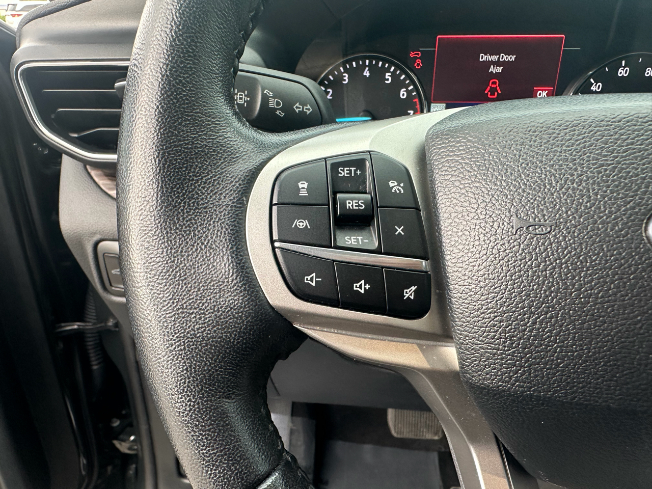 Ford Explorer Limited 4WD 2024