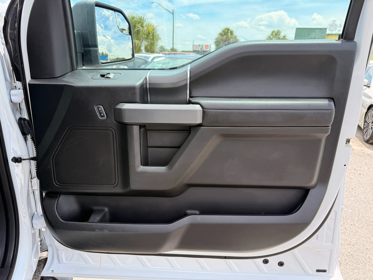 Ford F-150 XLT 2WD SuperCrew 5.5' Box 2018