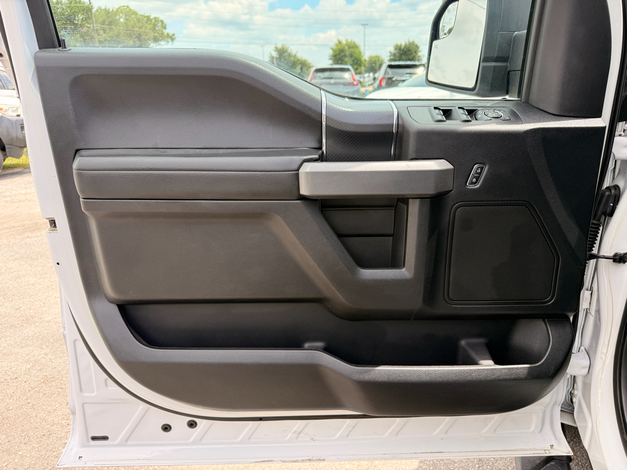 Ford F-150 XLT 2WD SuperCrew 5.5' Box 2018