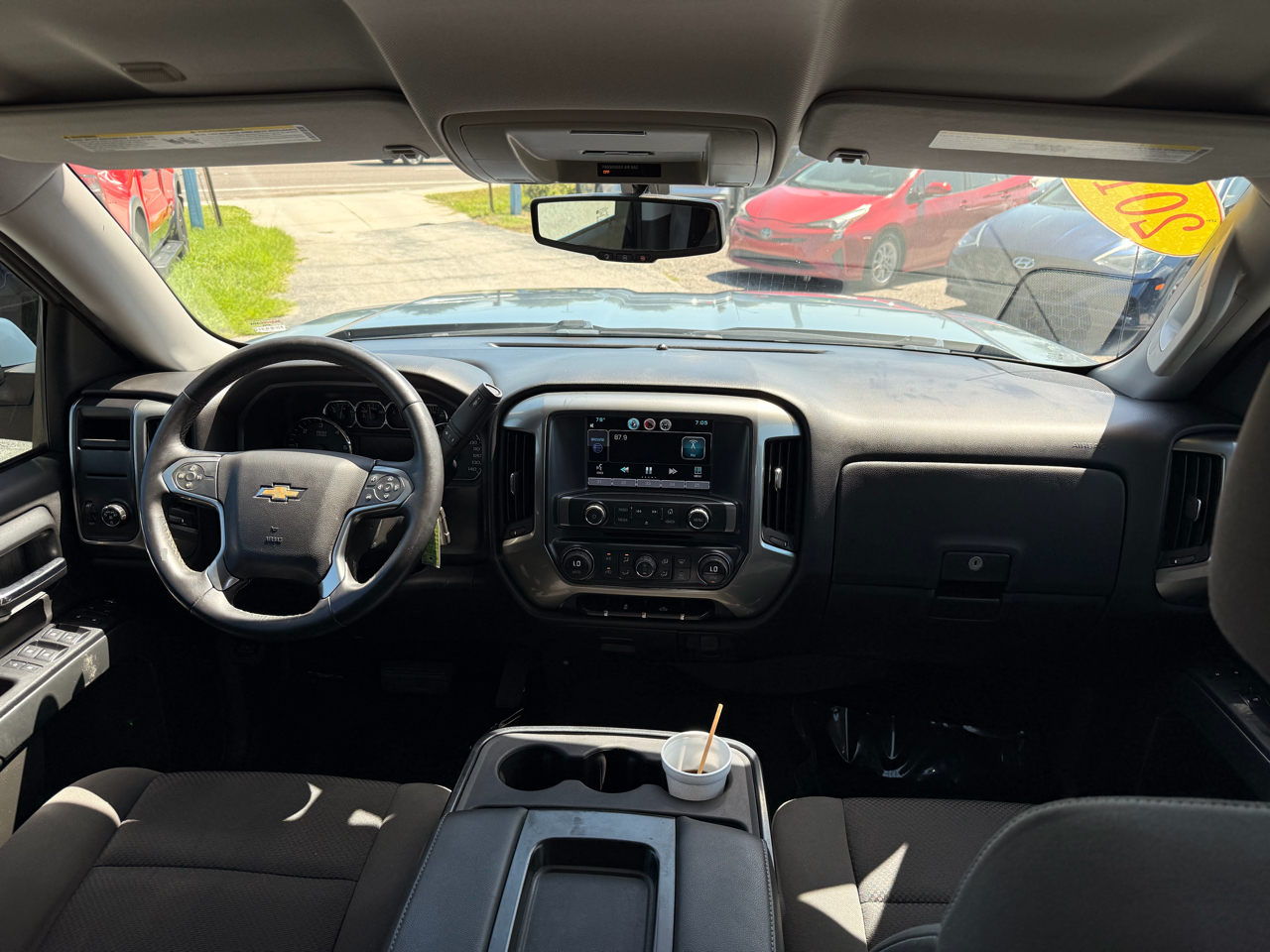 Chevrolet Silverado 1500 2WD Crew Cab 143.5" LT w/1LT 2015