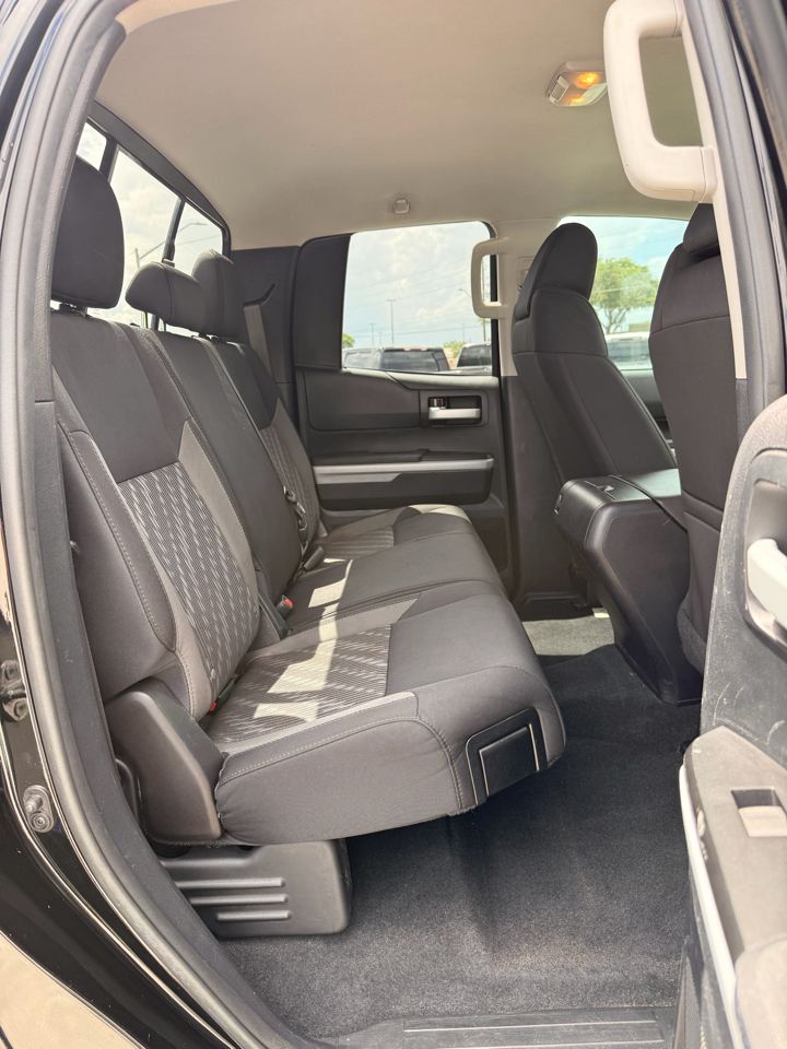 Toyota Tundra 4WD SR5 Double Cab 6.5' Bed 5.7L (Natl) 2018