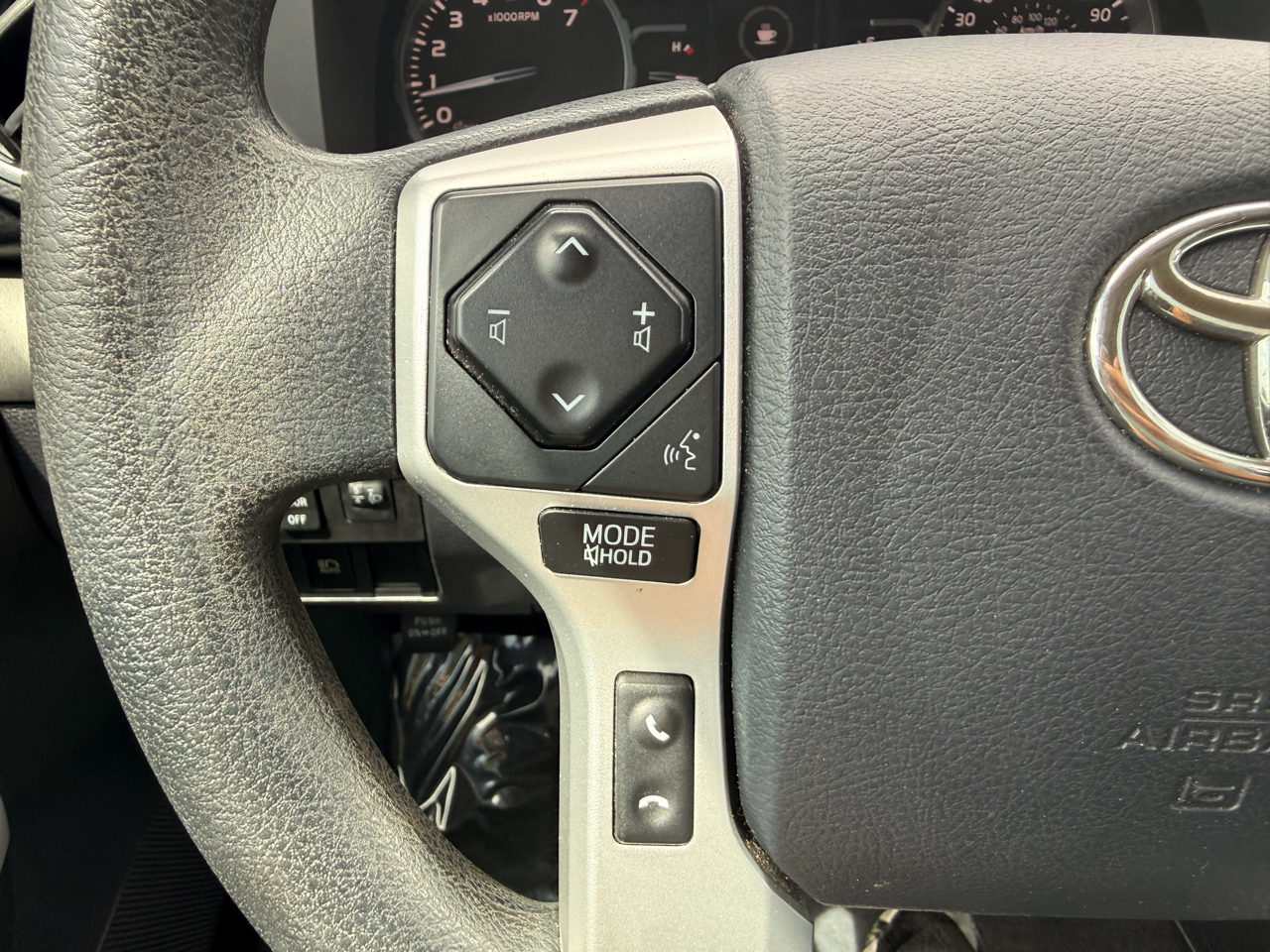 Toyota Tundra 4WD SR5 Double Cab 6.5' Bed 5.7L (Natl) 2018